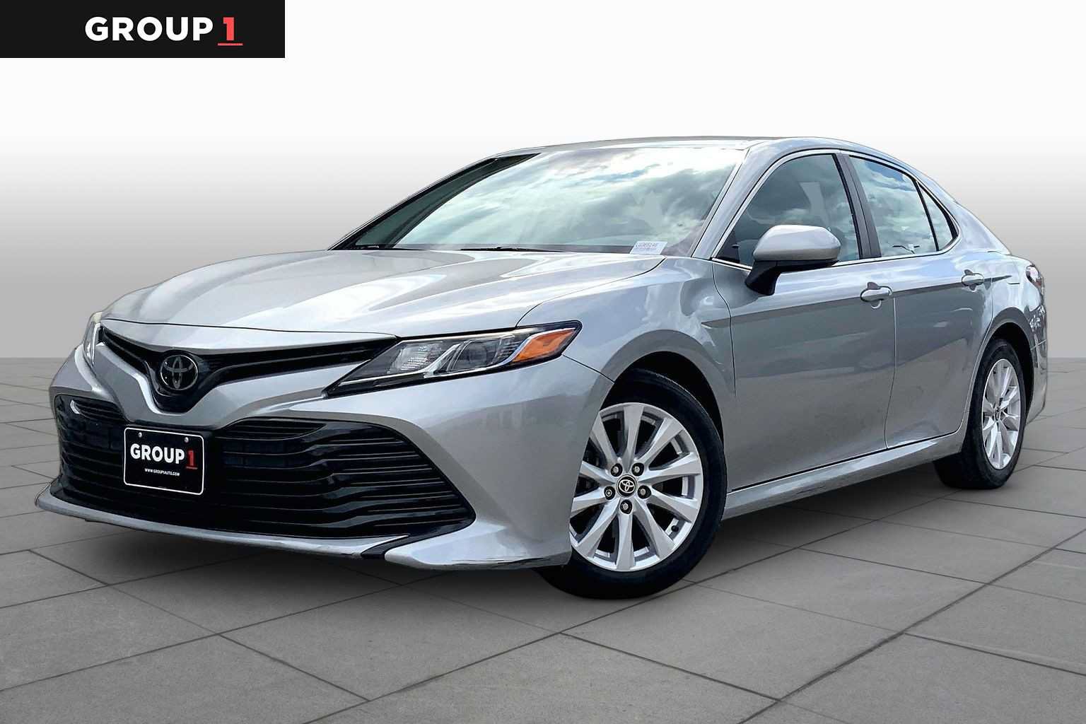 Used 2020 Toyota Camry LE FWD image 1