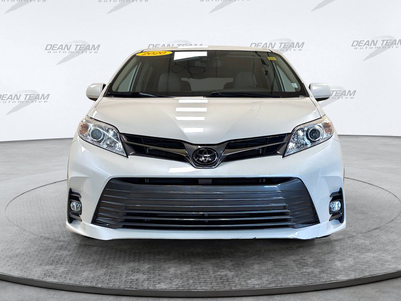 Used 2020 Toyota Sienna XLE FWD image 7