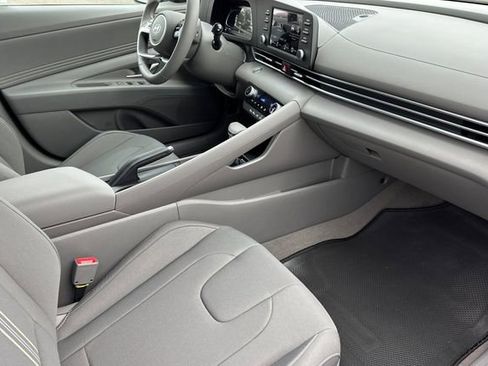 New 2026 Hyundai Elantra Sport image 15