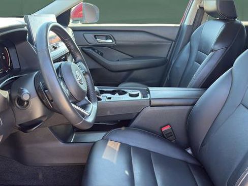 Used 2024 Nissan Rogue SL w/ SL Premium Package AWD/4WD image 17