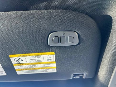 Used 2024 Ford F150 Lariat w/ Bed Utility Package AWD/4WD image 33