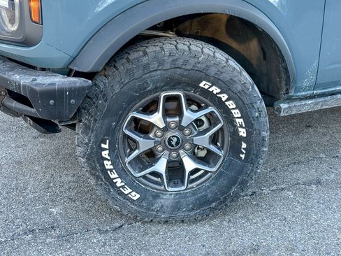 Certified 2022 Ford Bronco Badlands image 10