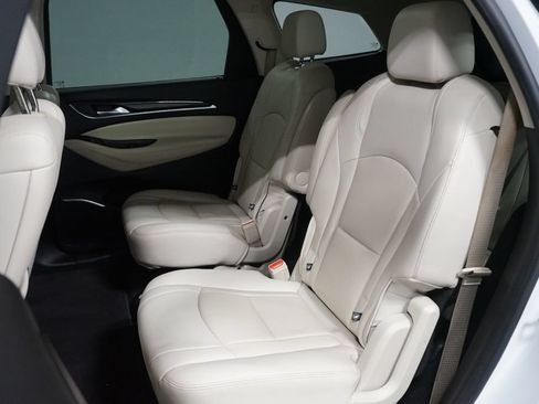 Used 2022 Buick Enclave Premium w/ Experience Buick Package FWD image 29