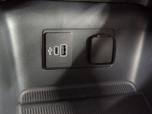 New 2026 Ford Explorer Active w/ Active Comfort Package image 25