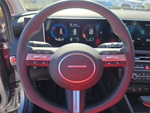 New 2026 Hyundai Tucson SE image 14