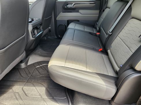 New 2026 Chevrolet Silverado 2500 ZR2 AWD/4WD image 20