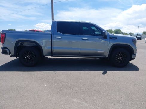 Used 2026 GMC Sierra 1500 Elevation AWD/4WD image 3