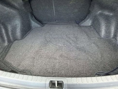 Used 2016 Toyota Corolla LE image 16