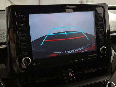 Used 2022 Toyota Corolla Cross LE FWD image 18