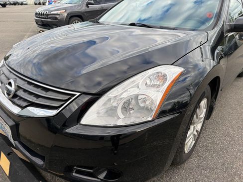 Used 2012 Nissan Altima 2.5 SL w/ 2.5SL Pkg FWD image 2