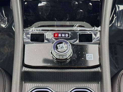 New 2025 Jeep Grand Cherokee Altitude image 27