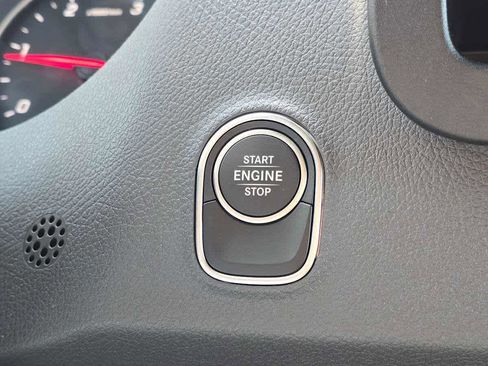 Used 2025 Mercedes-Benz Sprinter 2500 image 37