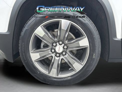 Used 2019 GMC Acadia SLT w/ LPO, Floor Liner Package FWD image 37
