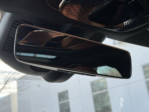 Certified 2025 Mercedes-Benz C 300 Sedan image 27