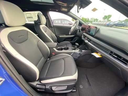 New 2026 Kia K4 GT-Line w/ GT-Line Premium Package FWD image 25