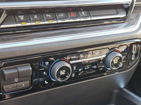 Used 2024 Chevrolet Silverado 3500 LTZ w/ LTZ Convenience Package image 24