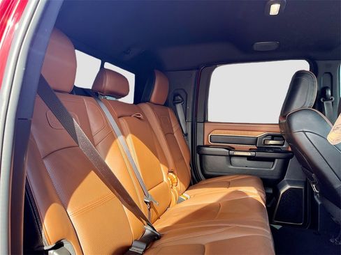 Used 2023 RAM 3500 Limited image 27