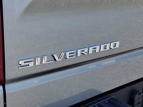 New 2026 Chevrolet Silverado 1500 RST image 18