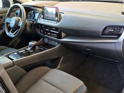 Used 2021 Nissan Rogue SV FWD image 21