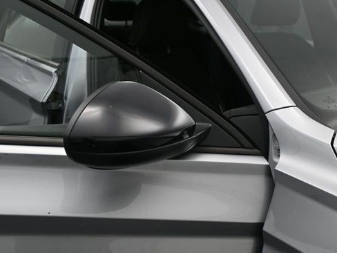 Used 2024 Volkswagen Jetta Sport image 16