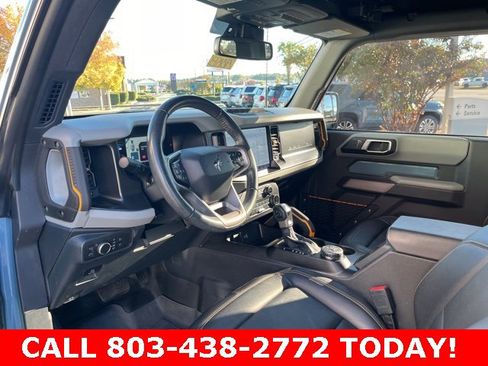 Used 2022 Ford Bronco Badlands image 6
