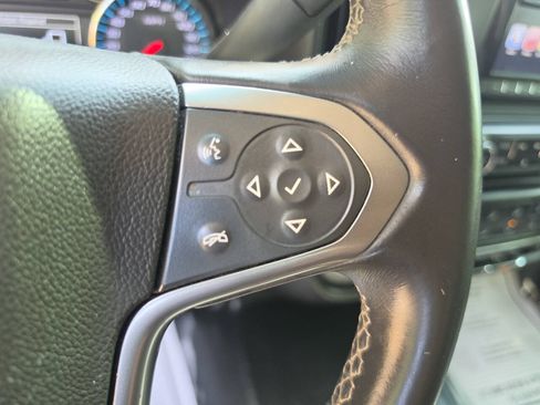Used 2015 Chevrolet Silverado 1500 LT AWD/4WD image 26
