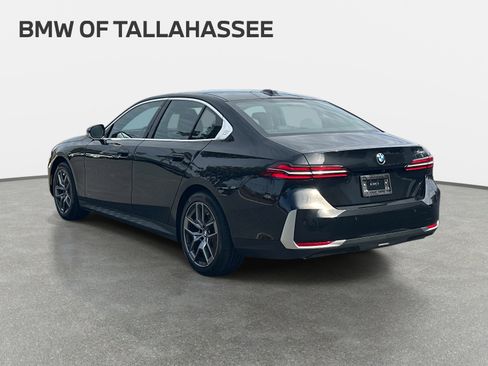 New 2026 BMW 530i w/ Premium Package RWD image 7