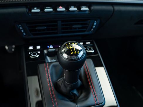 Certified 2026 Porsche 911 GT3 w/ Weissach Package RWD image 9