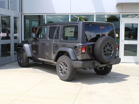 New 2026 Jeep Wrangler Unlimited Sport AWD/4WD image 8