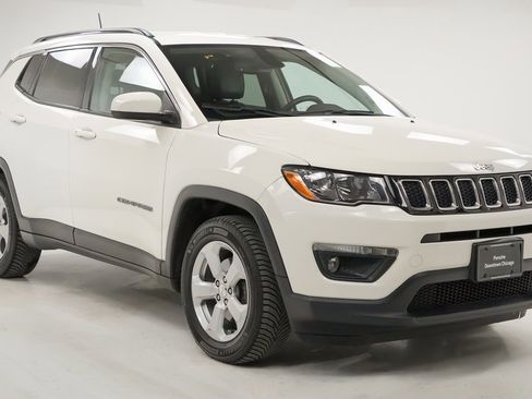 Used 2018 Jeep Compass Latitude w/ Popular Equipment Group image 9