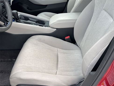 Used 2023 Honda Accord LX image 12
