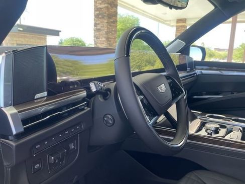 New 2026 Cadillac Escalade Platinum Sport AWD/4WD image 10