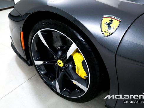 Used 2022 Ferrari SF90 Spider AWD/4WD image 30