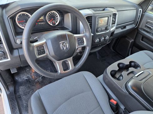 Used 2024 RAM 1500 Classic SLT image 8