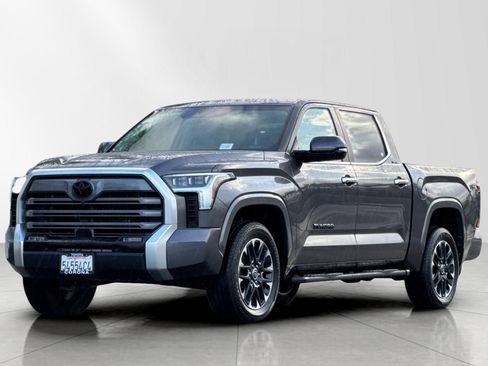 Used 2024 Toyota Tundra Limited image 7