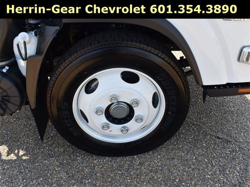 New 2025 Chevrolet Low Cab Forward 5500 XD image 16