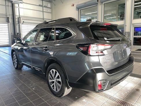 Used 2021 Subaru Outback Premium image 19