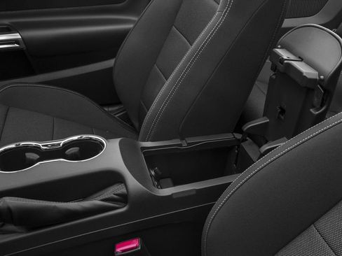 Used 2016 Ford Mustang Premium RWD image 13