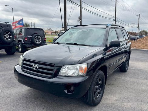 Used 2005 Toyota Highlander 2WD V6 image 14
