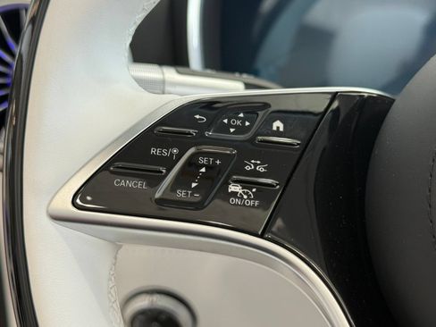New 2026 Mercedes-Benz Maybach SL 680 image 17