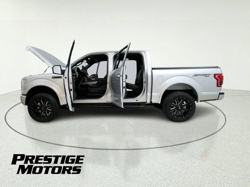 Used 2016 Ford F150 Lariat w/ Equipment Group 502A Luxury AWD/4WD image 6