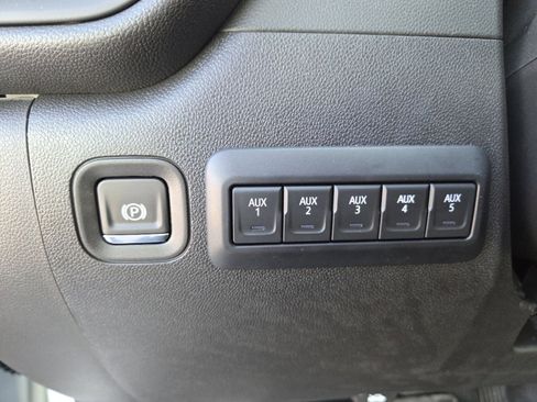 New 2026 GMC Sierra 3500 Pro w/ Convenience Package image 11