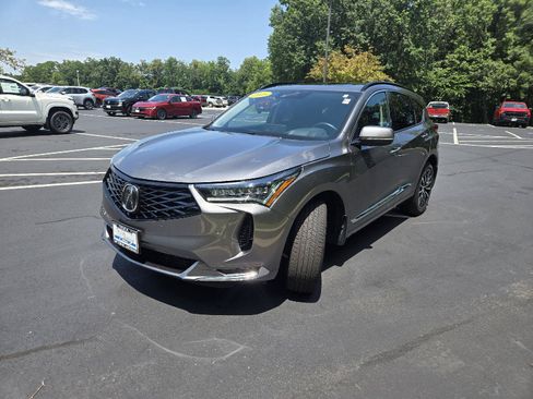 Used 2025 Acura RDX SH-AWD w/ Advance Package image 4