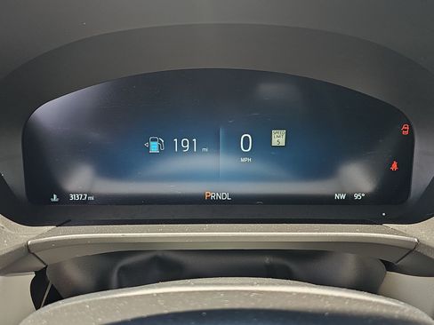 Used 2023 Ford Escape Platinum w/ Premium Technology Package AWD/4WD image 20