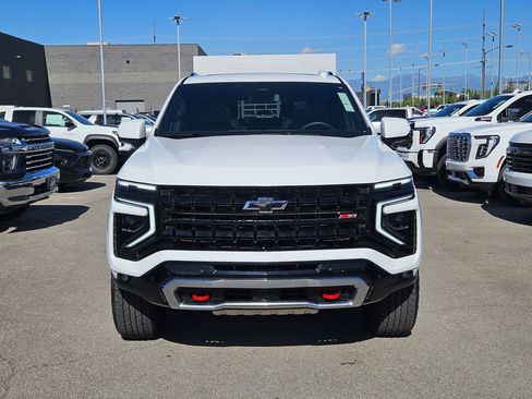 Used 2026 Chevrolet Tahoe Z71 w/ Z71 Off-Road Package AWD/4WD image 9