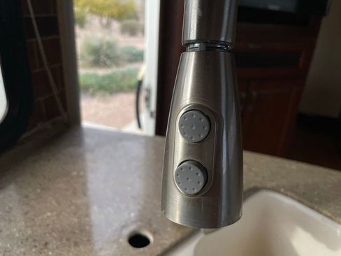 Used 2013 Ford E-450 and Econoline 450 Super Duty w/ Motorhome Prep Pkg image 70