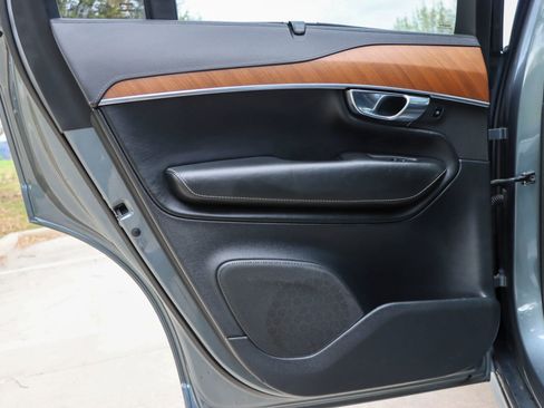 Used 2019 Volvo XC90 T6 Inscription w/ Advanced Package AWD/4WD image 12