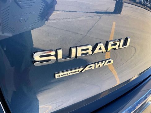 Used 2022 Subaru Ascent Premium w/ Convenience Package image 30