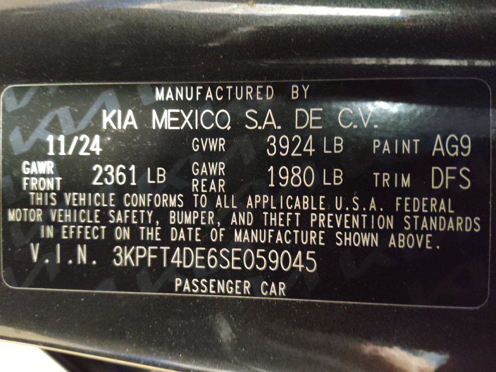 Used 2025 Kia K4 FWD image 33