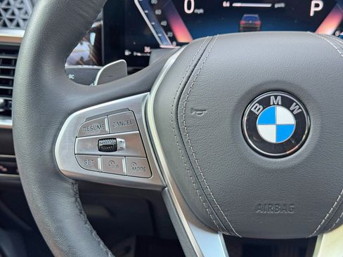 Used 2025 BMW X7 xDrive40i AWD/4WD image 24